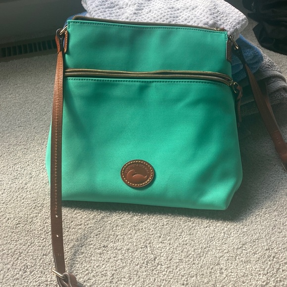 Mint Dooney & Bourke Crossbody - Picture 2 of 7